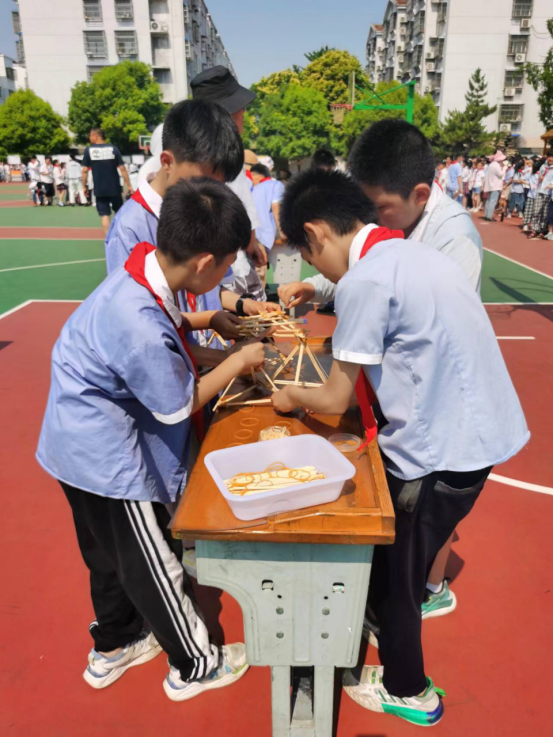 邳州市奚仲路小學(xué)科技活動節(jié)(1)(1)480.png