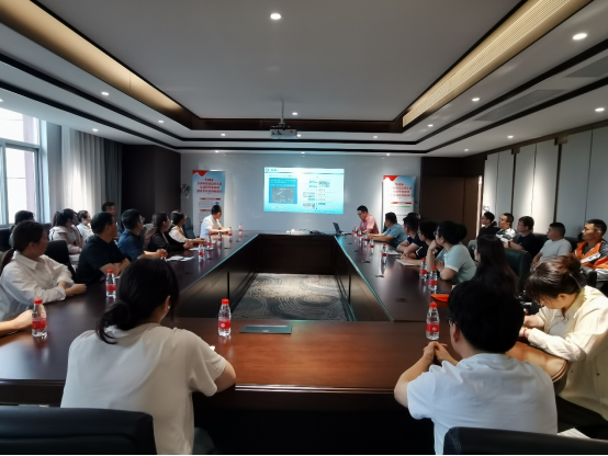 睢寧縣：科普進(jìn)企業(yè)  服務(wù)促發(fā)展202.png