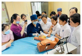 徐州市PICC專項技能暨一體式中線導(dǎo)管資質(zhì)認(rèn)證培訓(xùn)班在我院順利召開09-301330.png
