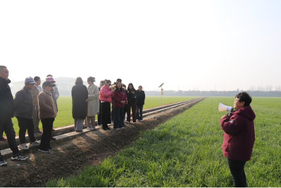 徐州市農(nóng)學(xué)會(huì)組織專家赴大廟街道開展技術(shù)培訓(xùn)-定稿720.png
