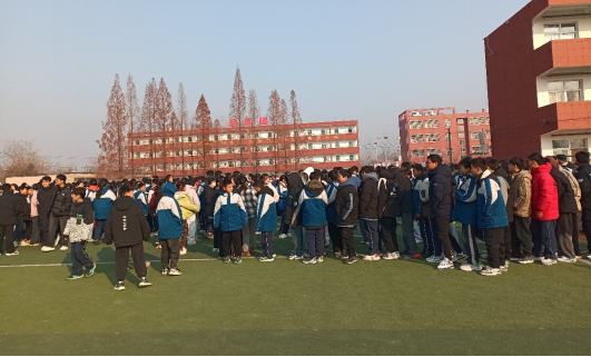 睢寧縣科協(xié)“科普進(jìn)基層 科技伴成長(zhǎng)”活動(dòng)走進(jìn)魏集中學(xué)118.png