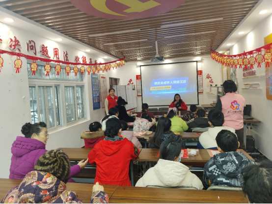 泉山區(qū)和平街道開展未成年人“護(hù)苗?網(wǎng)絡(luò)安全”科普宣傳活動30.png