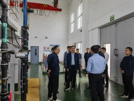 搭建校企合作平臺(tái)  促進(jìn)科技創(chuàng)新發(fā)展914.png