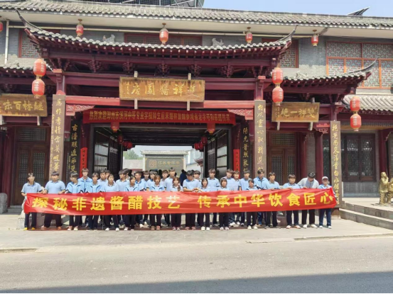 邳州市濱河中專開展35.png