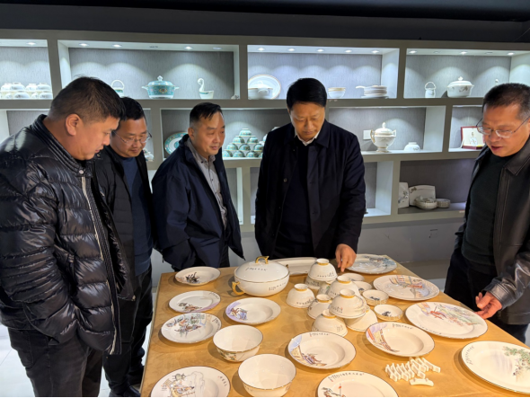 沛縣科協(xié)赴豐縣參觀學習 共促科普研學事業(yè)發(fā)展224.png